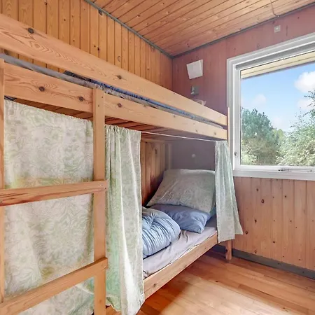 3 Bedroom Amazing In Ferienhaus *