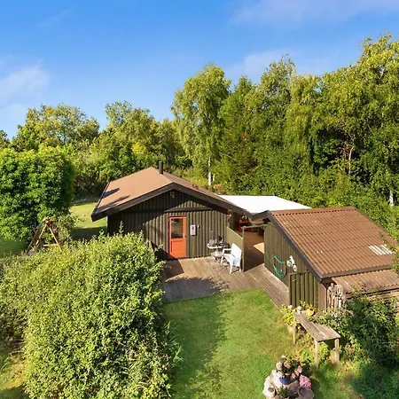 3 Bedroom Amazing In Ebeltoft