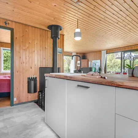 3 Bedroom Amazing In Ferienhaus