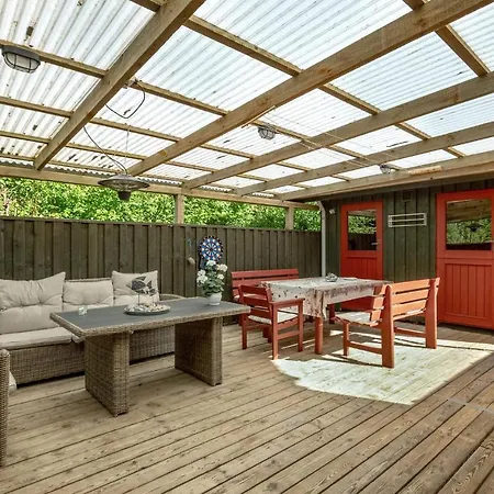 3 Bedroom Amazing In Ferienhaus